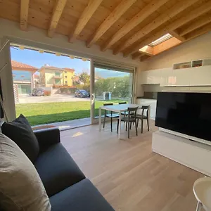 Little Mier Iseo
